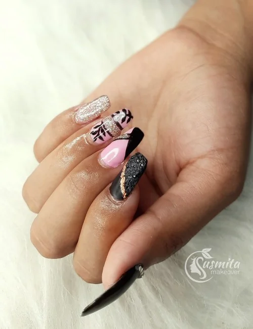 Nails Image