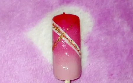 Rose Dust Ombre with Golden Liner Elegance