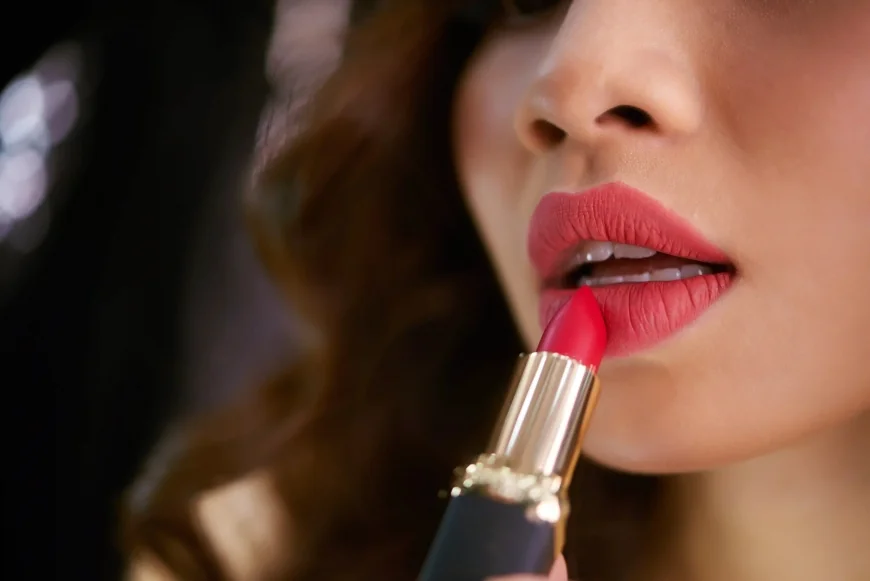 How to Choose the Perfect Lipstick Shades for Dusky Skin