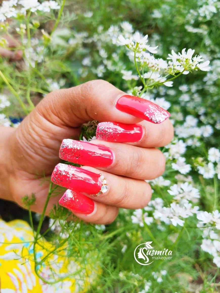 Red Ombre Glitter Nails with Rhinestones – Glossy Luxury Nail Art for Parties & Brides